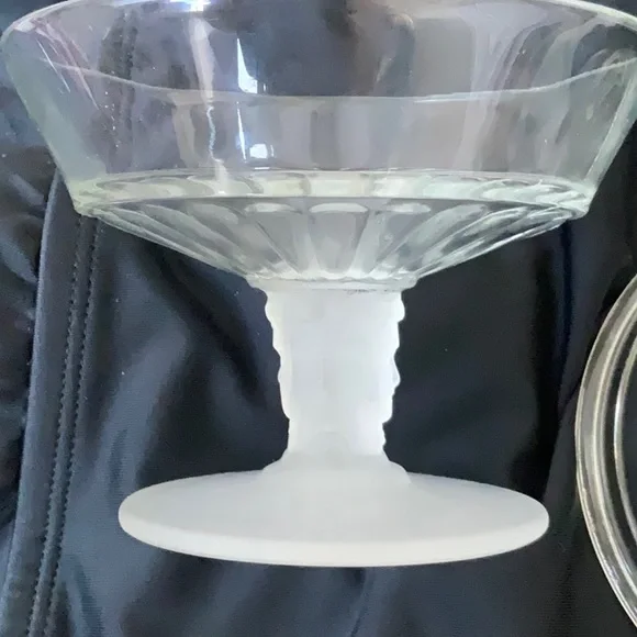 Vintage candy dish - Picture 3 of 4